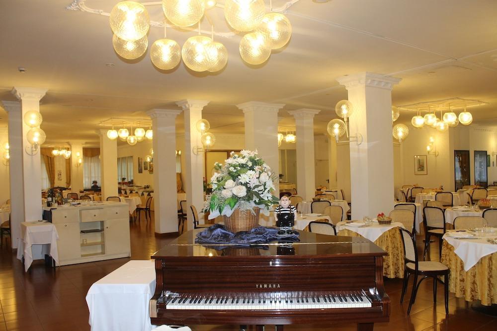Park Hotel Ravenna Marina di Ravenna Ngoại thất bức ảnh