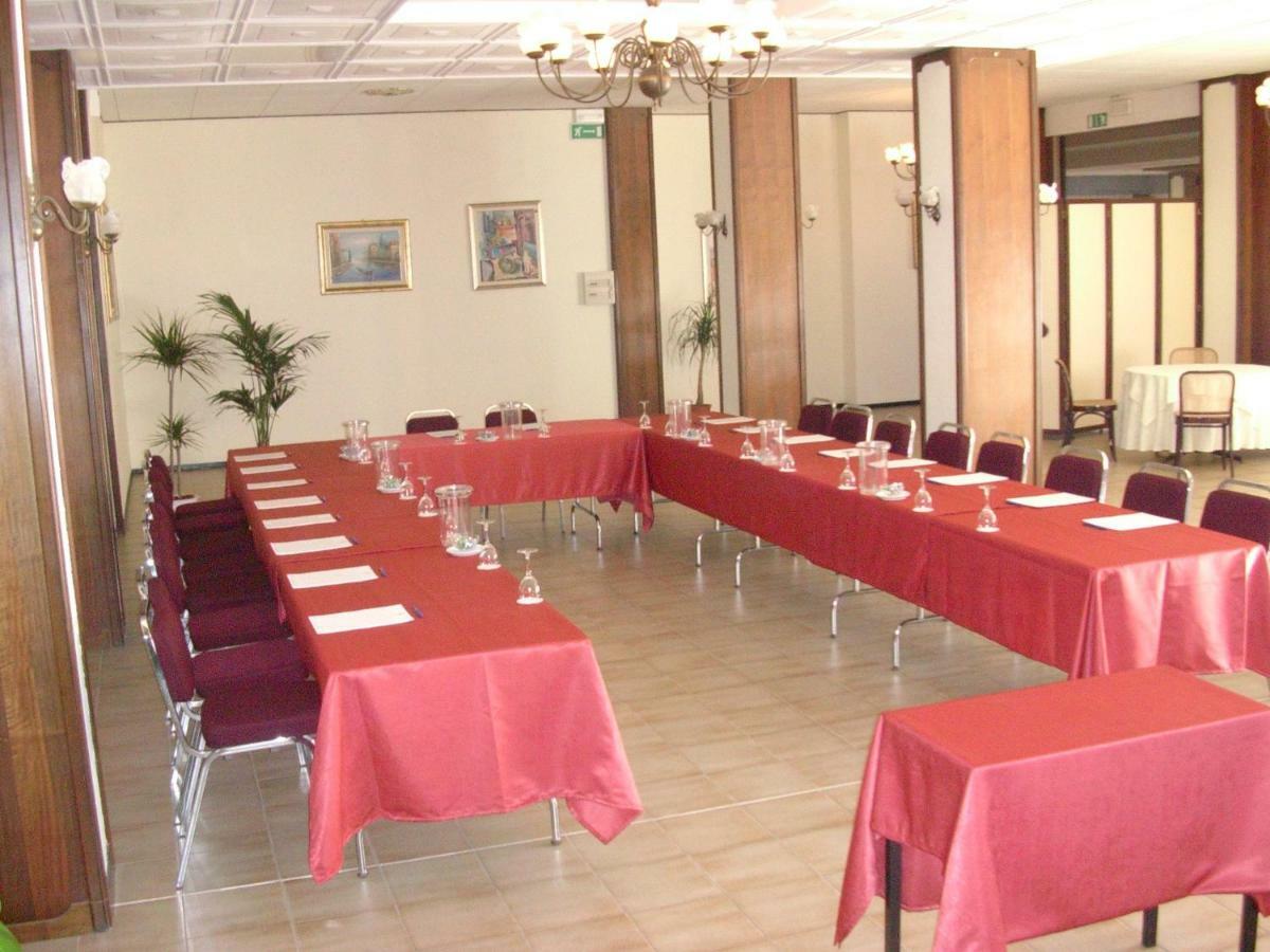 Park Hotel Ravenna Marina di Ravenna Ngoại thất bức ảnh